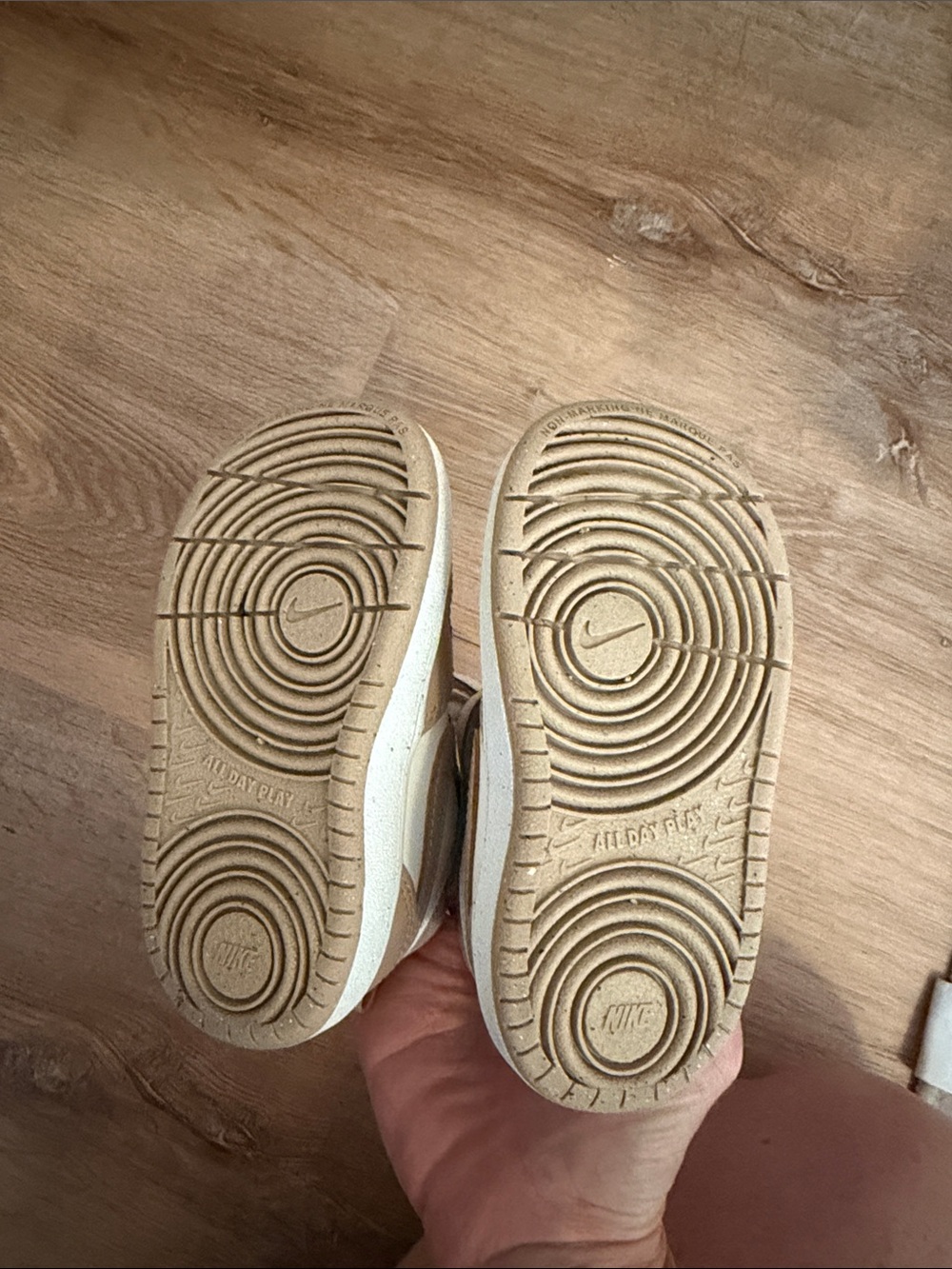 Court Borough mid 6c sneaker - Picture 6 of 7